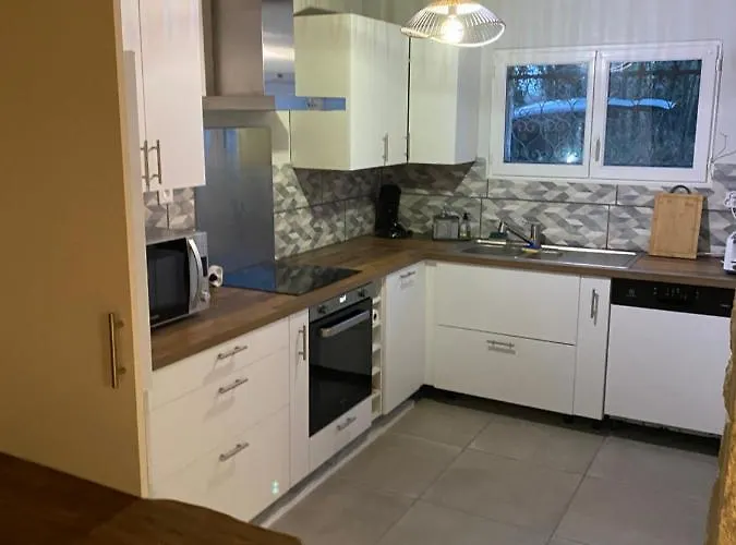 Maison 8 Couchages Semesterbostad